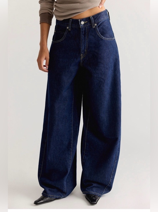 Levi's Denim - Levi's Super Baggy Barrel Jeans